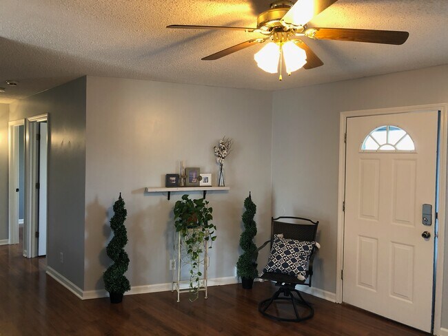 Living room with ceiling fan! - 101 Bowers Ct