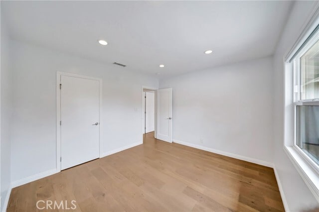 Building Photo - 4833 Longridge Ave
