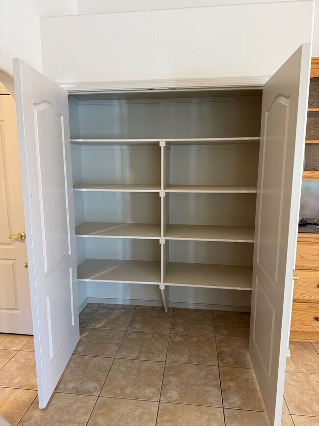 Building Photo - 7378 E Mingus Trail