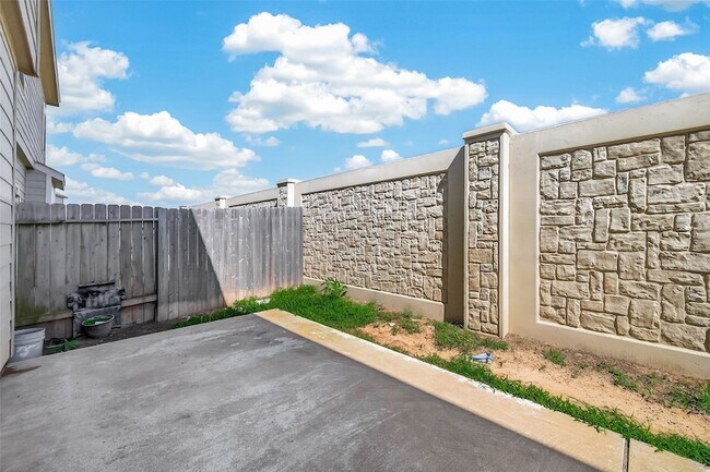 Building Photo - 24838 Rosso Stipple Trail