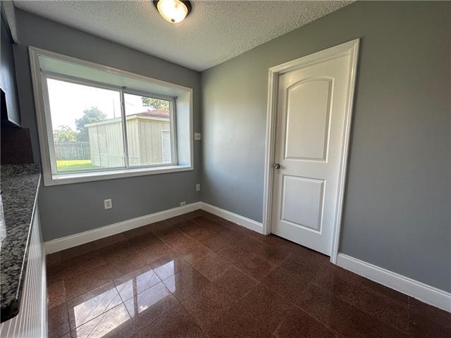 Building Photo - 888 Legion Dr