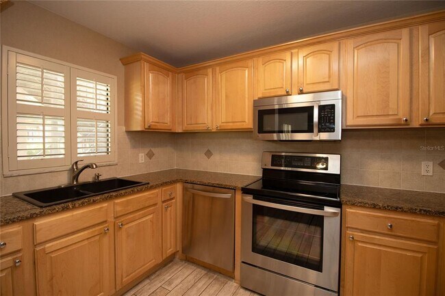 Building Photo - 6150 Gulfport Blvd S