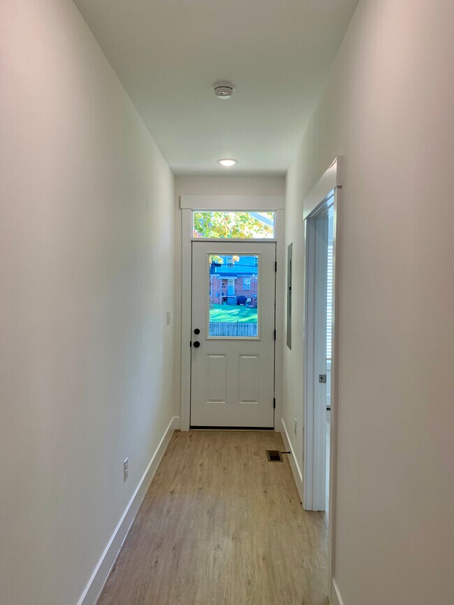 Building Photo - 5214 Campbell Ave