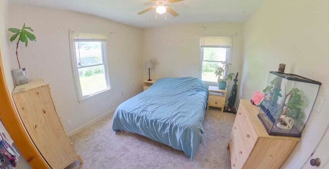 Building Photo - 3D Tour Available - Washer & Dryer Included + Pet-Friendly + Off-Street Parking! Available July 3rd!