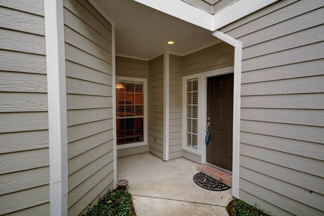 Building Photo - 7 N Spiral Vine Cir