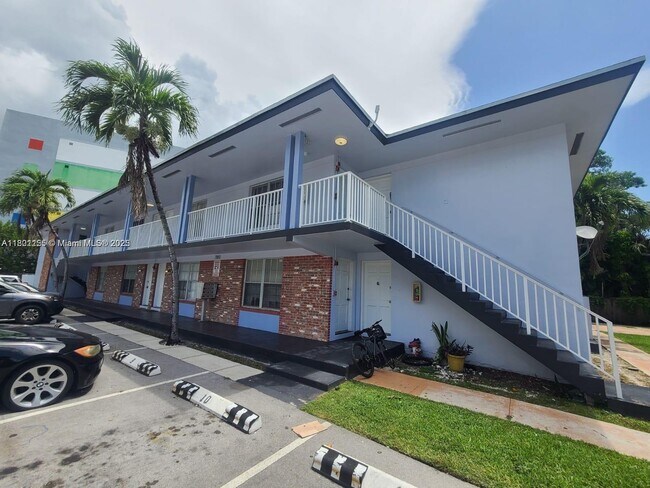 Building Photo - 7851 Dunham Blvd