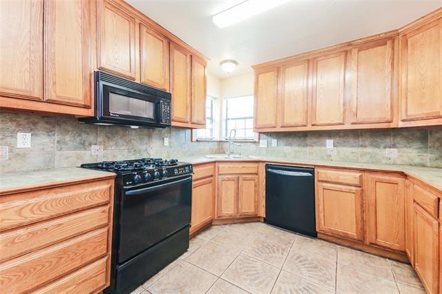 Building Photo - 1105 Chimney Rock Trail