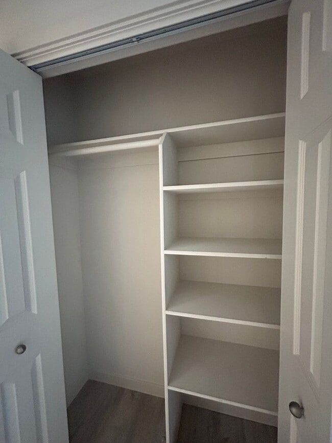 Building Photo - 1 bed 1 bath unit - ADU