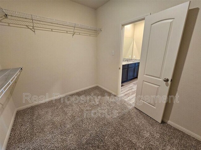 Building Photo - 3109 Bowen St