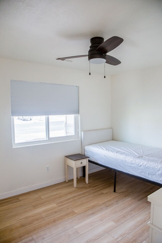 Building Photo - 337 N 3510 W