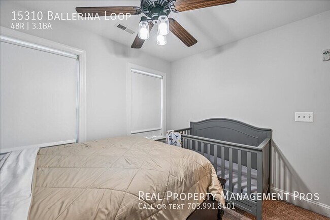 Building Photo - 15310 Ballerina Lp