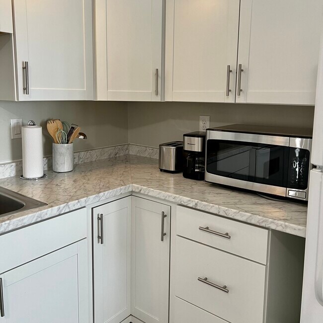 Building Photo - 7210 Ohio Ave