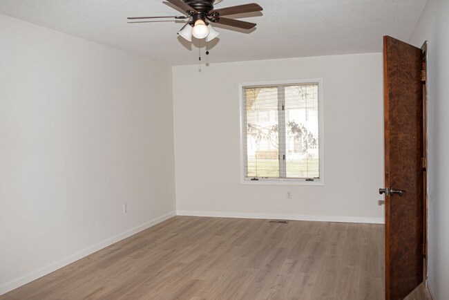 Building Photo - 517 Augusta National Way