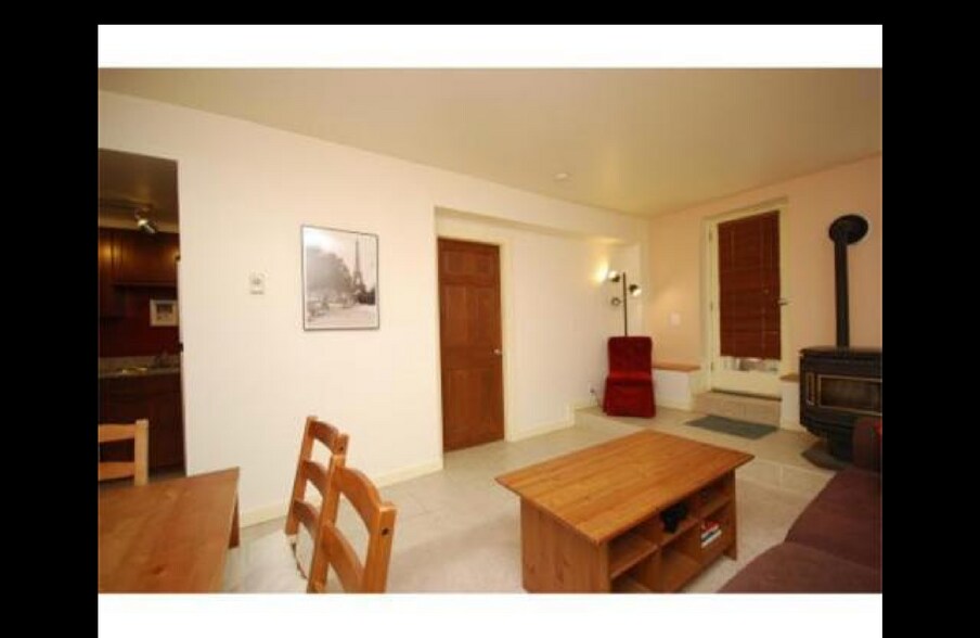 Building Photo - 28 Symphony Rd