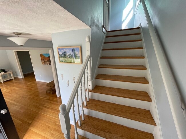 Building Photo - 18 Charles St