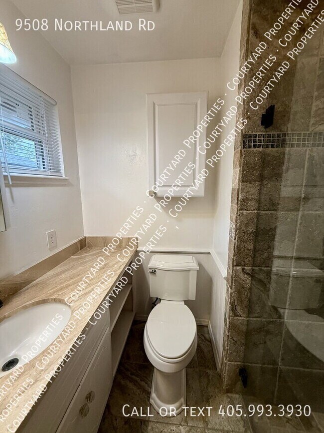 Building Photo - 9508 Northland Rd