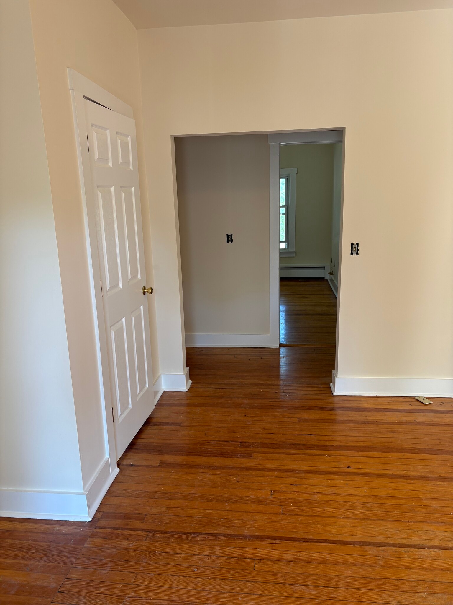 living room - 19 Essex Ave