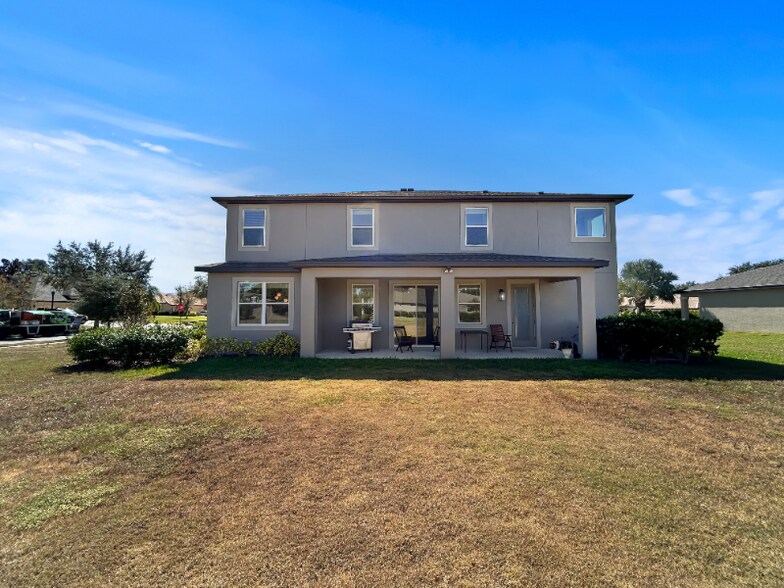 Building Photo - 9714 Provencal Ave