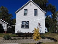 Building Photo - 606 Houston Ave