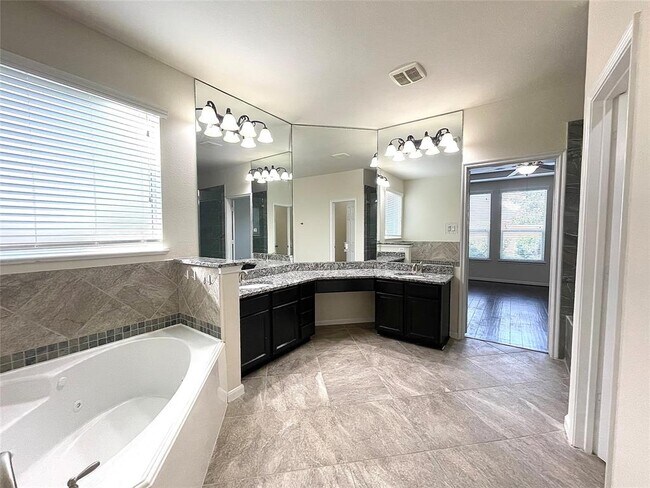 Building Photo - 5366 Blue Mountain Ln