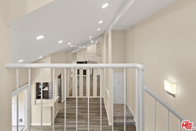 Building Photo - 12309 Summertime Ln