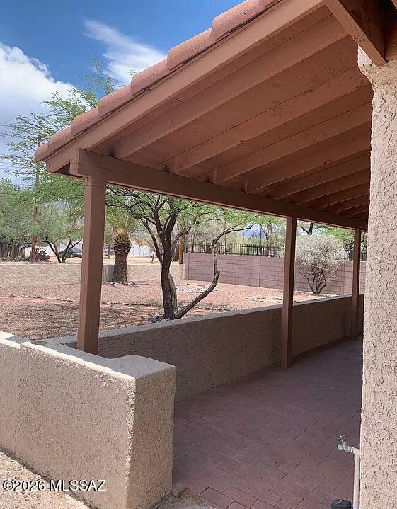 Building Photo - 1474 E Hedrick Dr