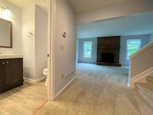 Building Photo - 6908 Gullway Bay Dr