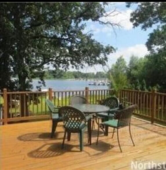 Building Photo - 4542 Hwy 61 N