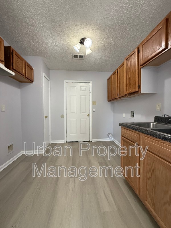 Building Photo - 3431 Forrester Rd