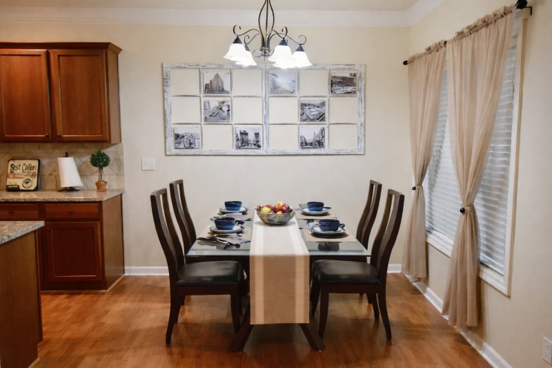 Building Photo - 5025 Hastings Terrace