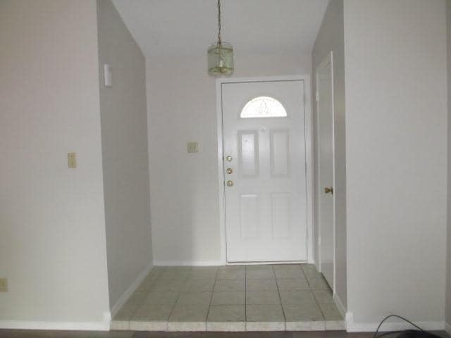 Building Photo - 3809 Lancelot Pl
