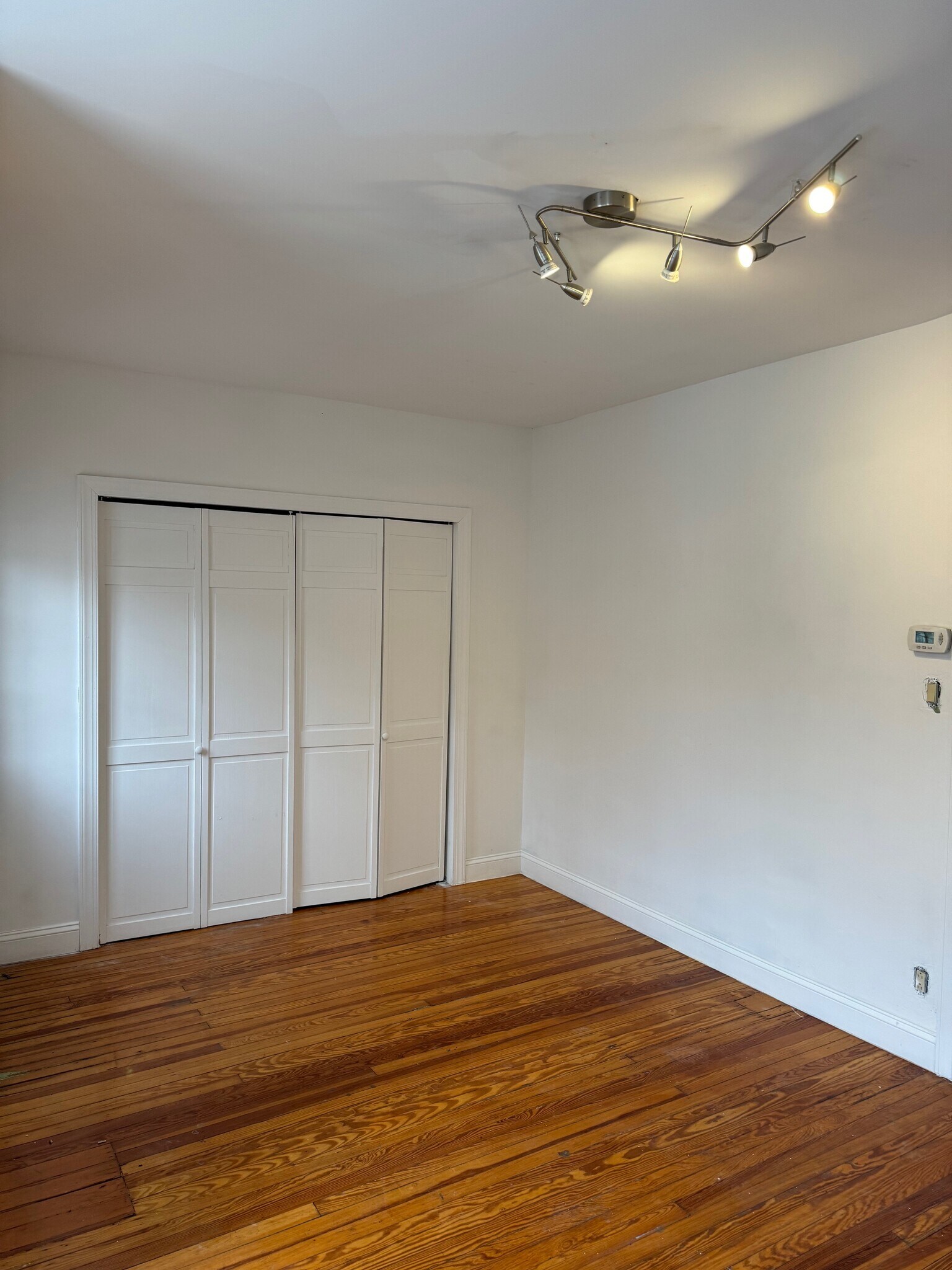 Building Photo - 31A 64th St