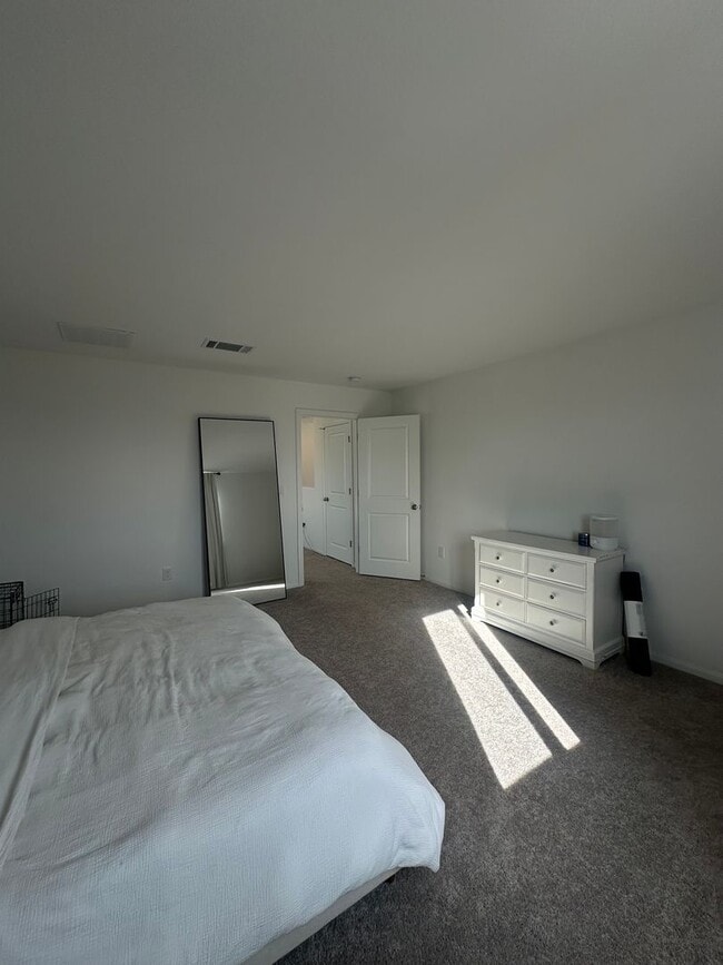 Building Photo - Beautiful Las Vegas Home!