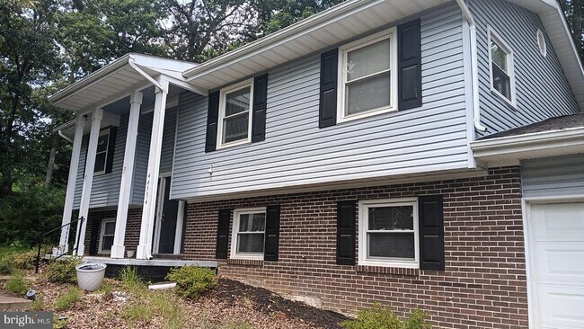 Building Photo - 46534 Majestic Ct