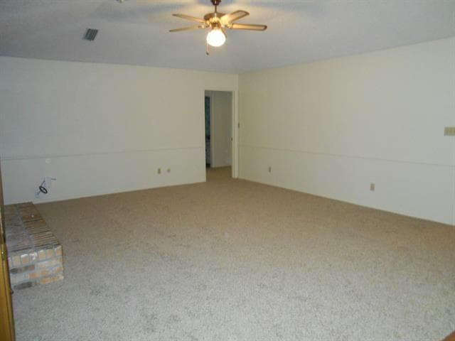 Building Photo - 107 Bluebonnet Trail