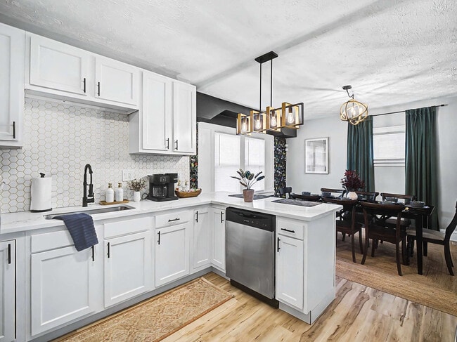 Building Photo - 3457 W 128th St