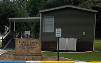 Building Photo - 325 Green Cove Rd SE