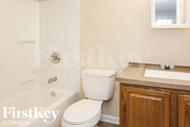 Building Photo - 11356 Cherry Tree Way