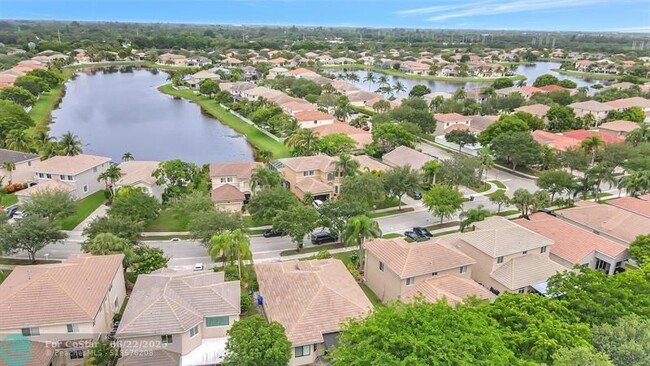 Building Photo - 6041 SW 195th Ave