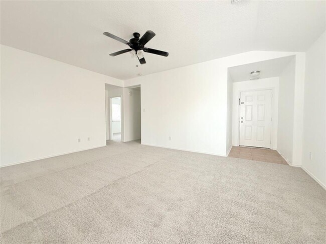 Building Photo - 4718 Live Meadow Ln