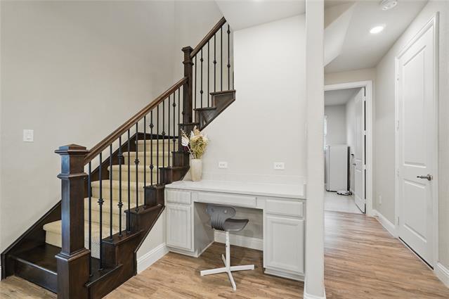 Building Photo - 3816 Brookvale Dr