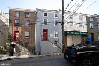 Building Photo - 4520 Baker St