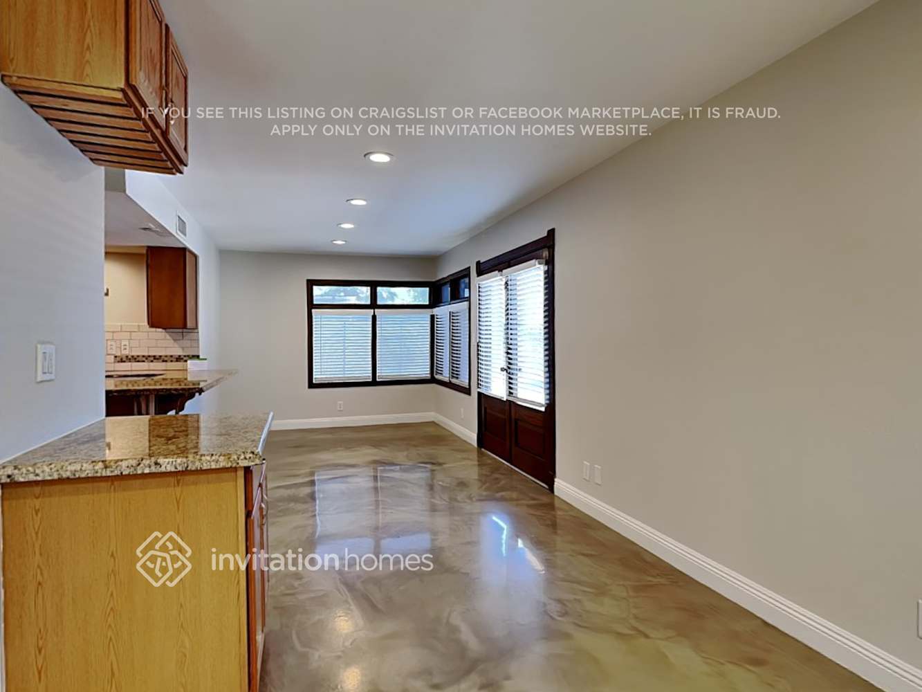 Building Photo - 3143 W Sahuaro Dr