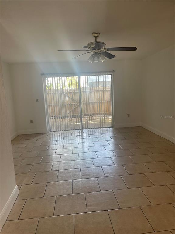 Building Photo - 6026 Amberly Ct