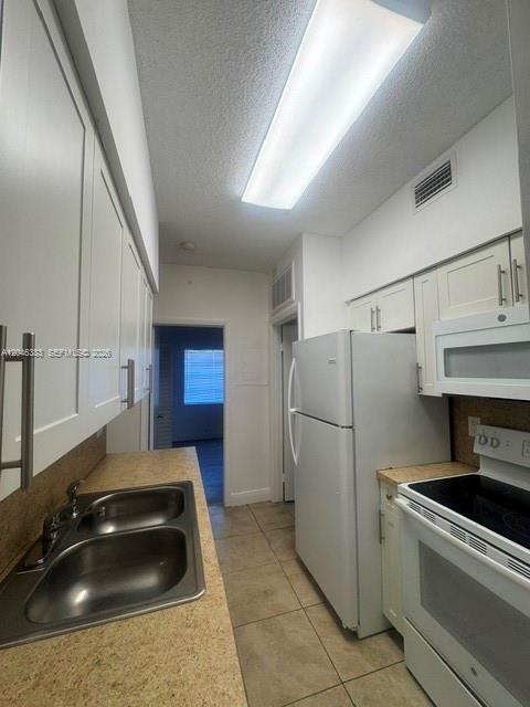 Building Photo - 18336 NW 68th Ave