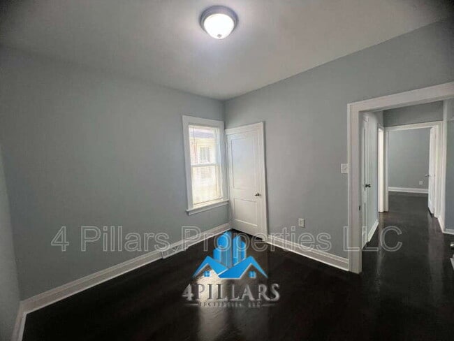 Building Photo - 906 177th Pl