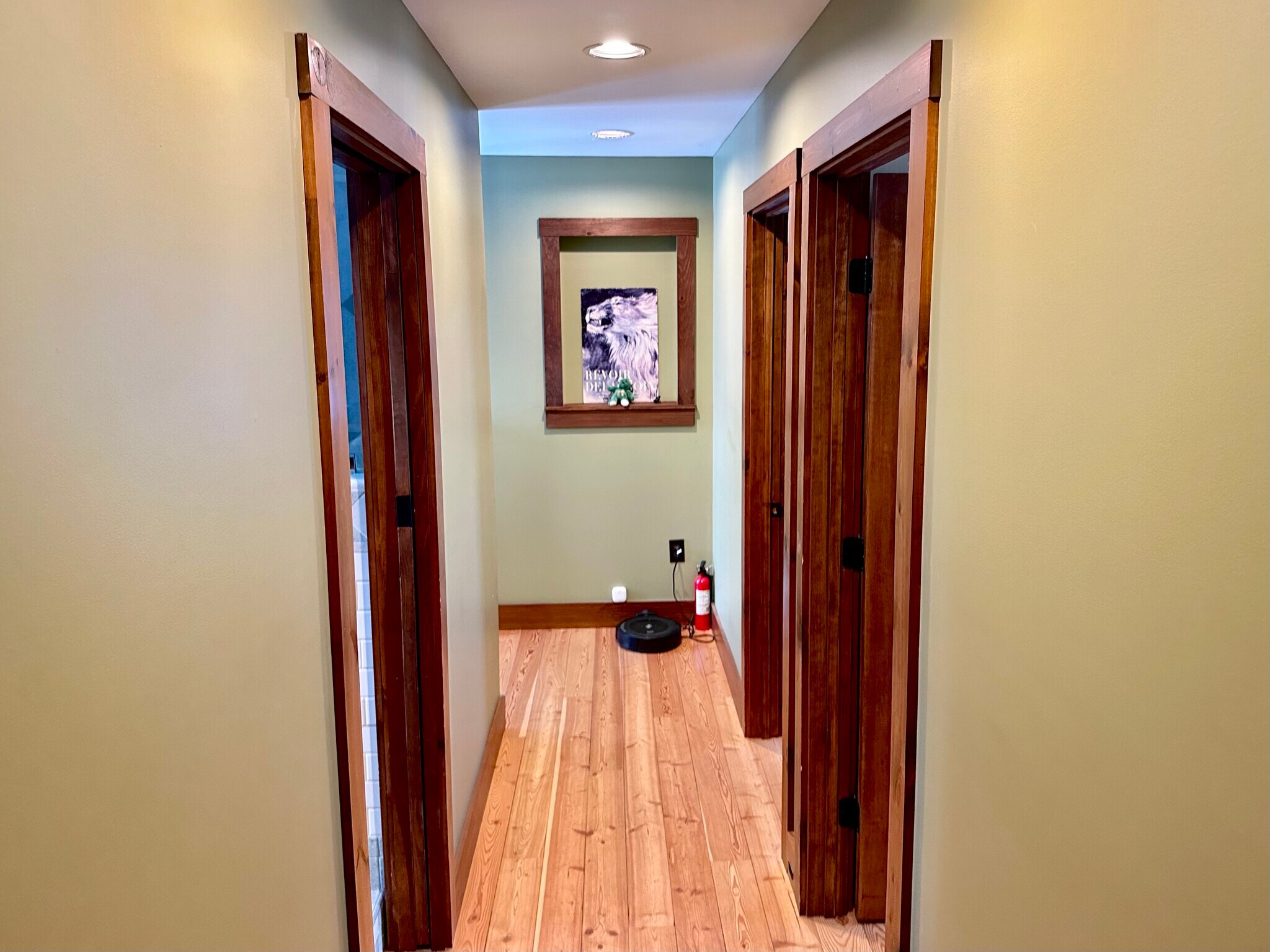 Building Photo - 475 Black Bear Holw