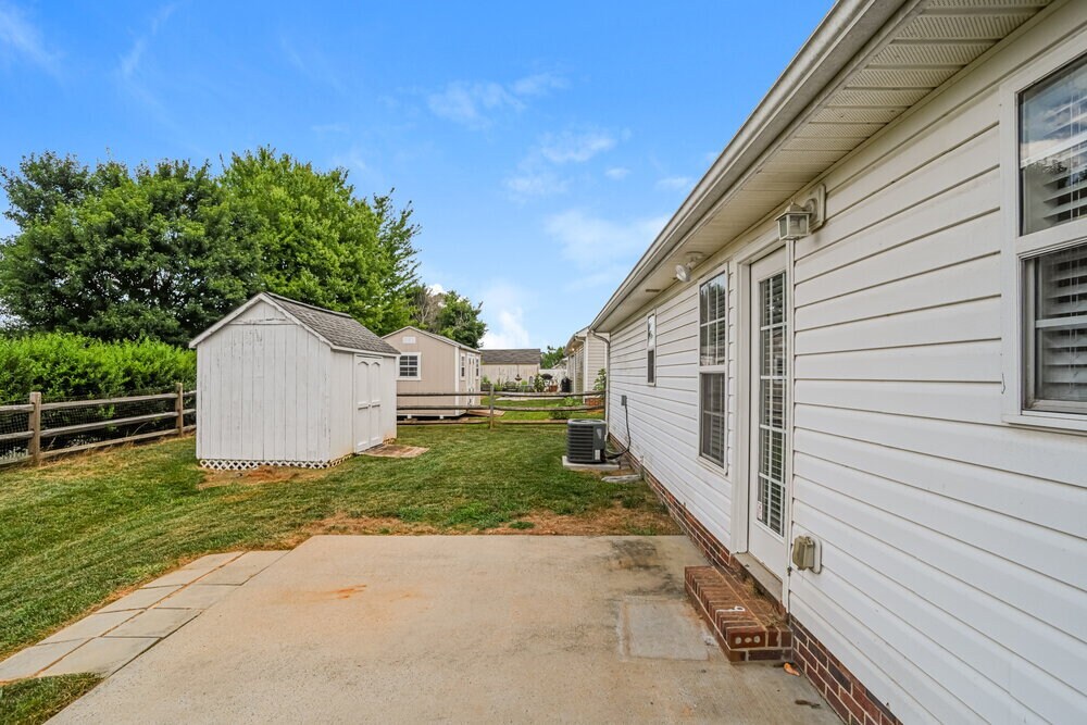 Building Photo - 1118 Landen Chase Drive