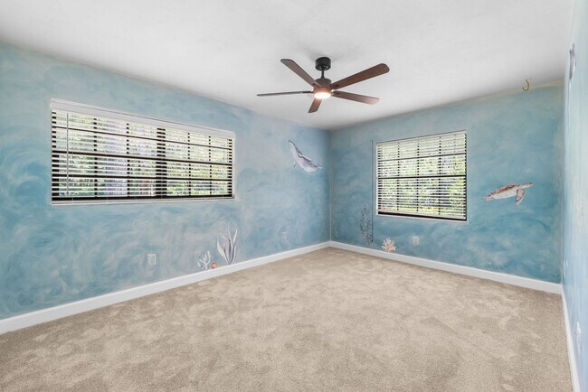 Building Photo - Spacious Pool Home in Desirable NW Gainesville
