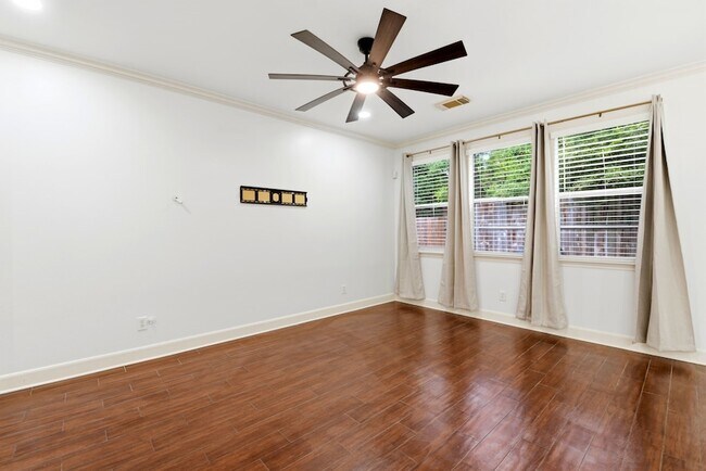Building Photo - 78 N Camellia Grove Cir